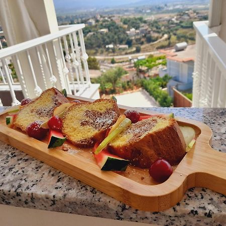 Vila Marjana Sarandë 外观 照片