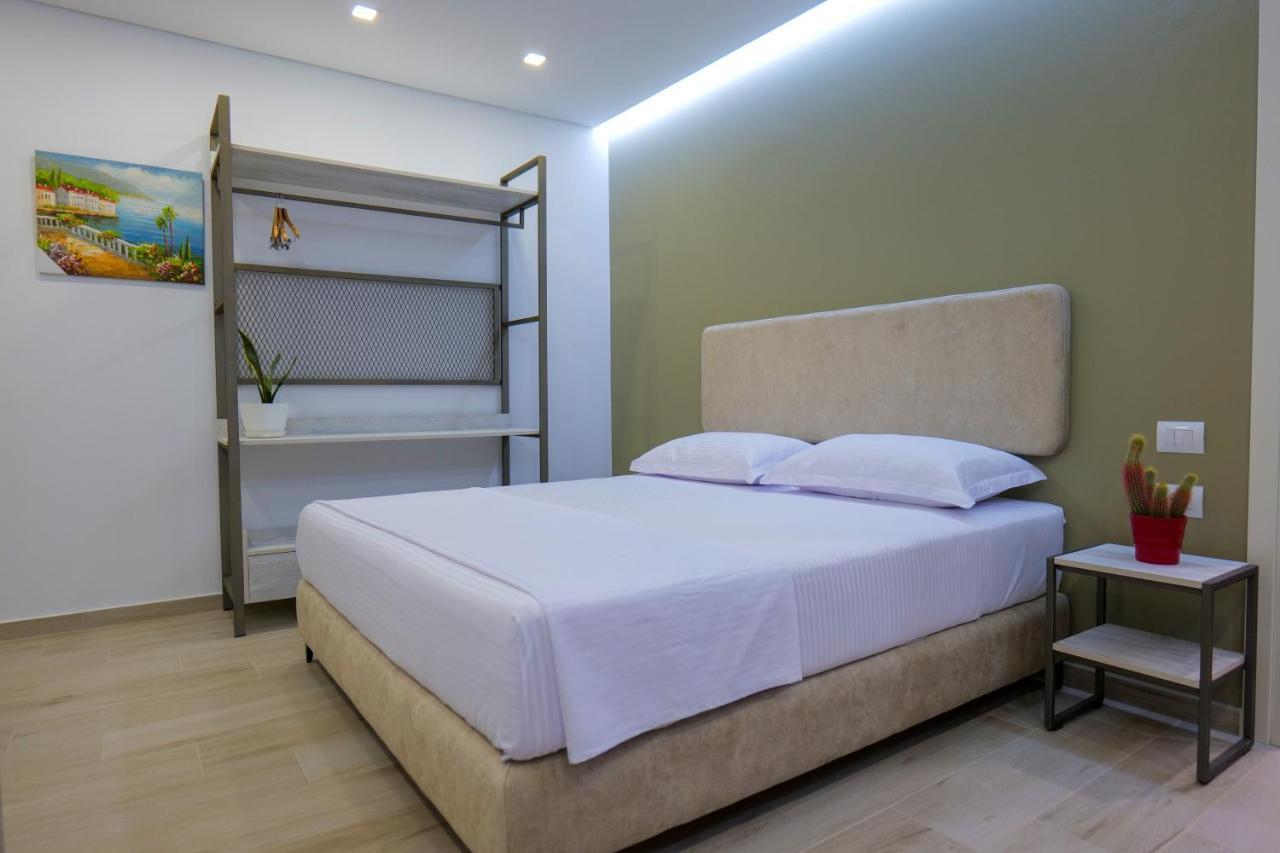 Vila Marjana Sarandë 外观 照片