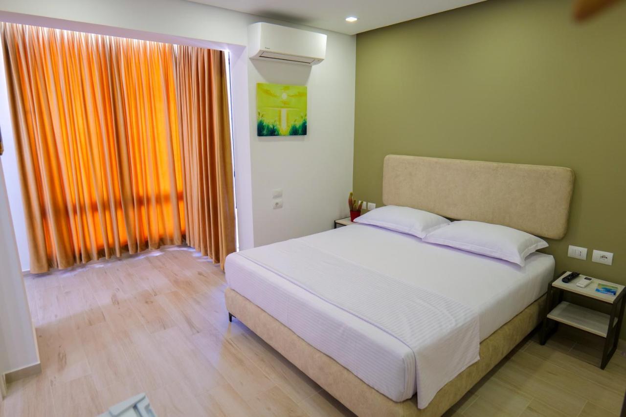 Vila Marjana Sarandë 外观 照片