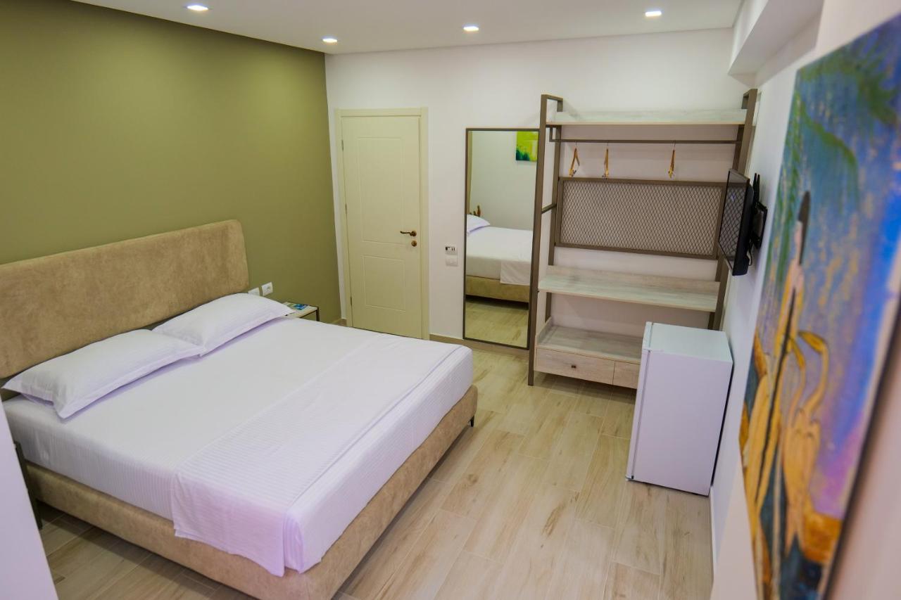 Vila Marjana Sarandë 外观 照片
